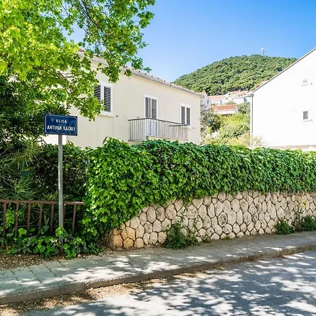 Kos Apartment