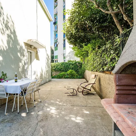 Kos Apartment